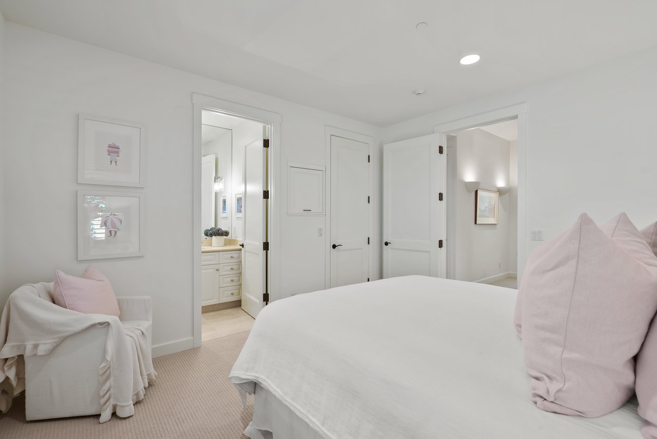 15 Orinda View