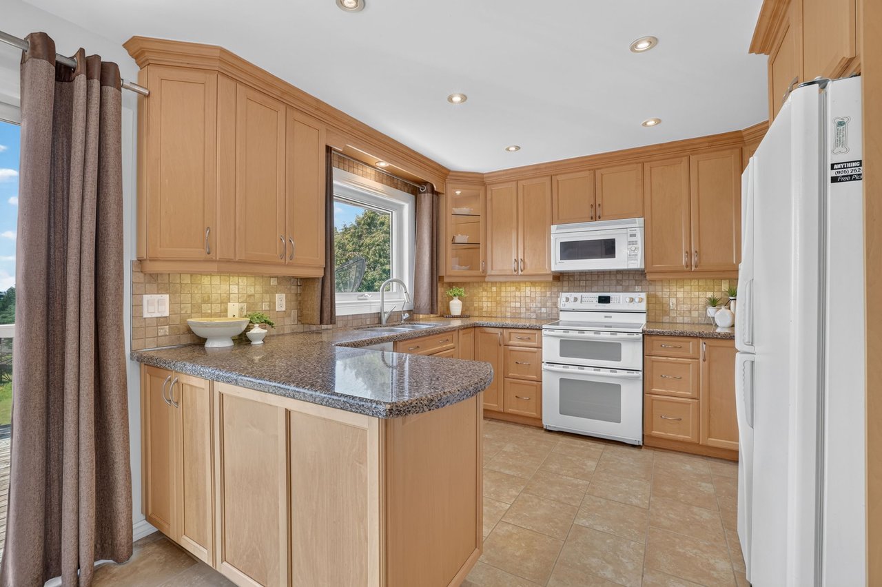 16 Hi View Drive