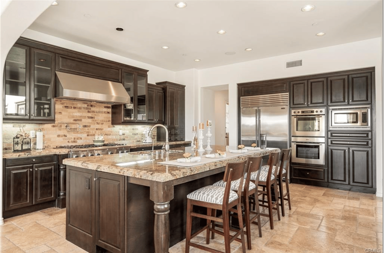 2285 Vellano Club Drive