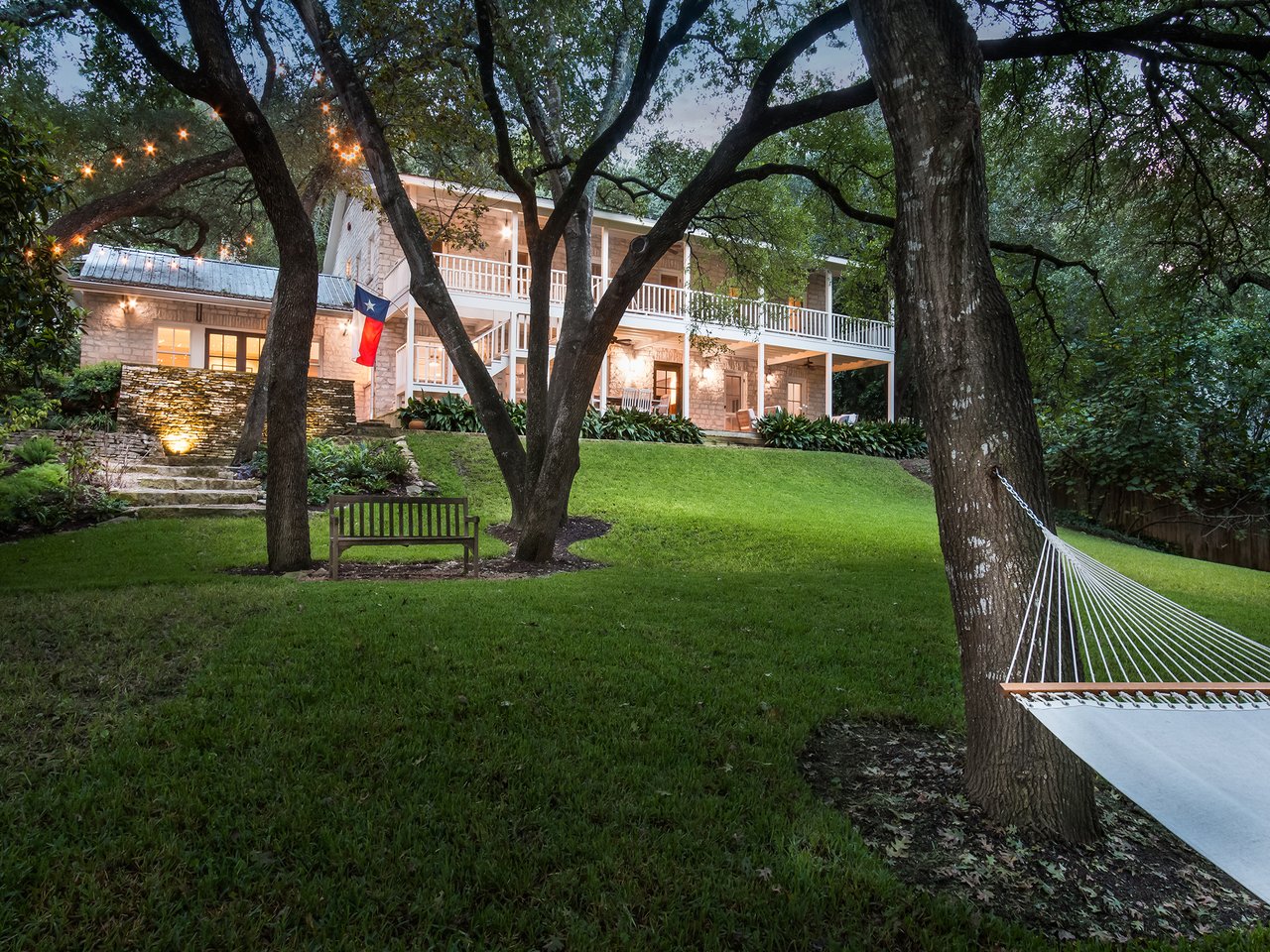 2702 Verdebank Circle