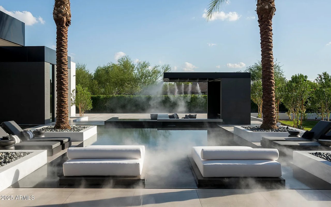 6911 E Jackrabbit Rd