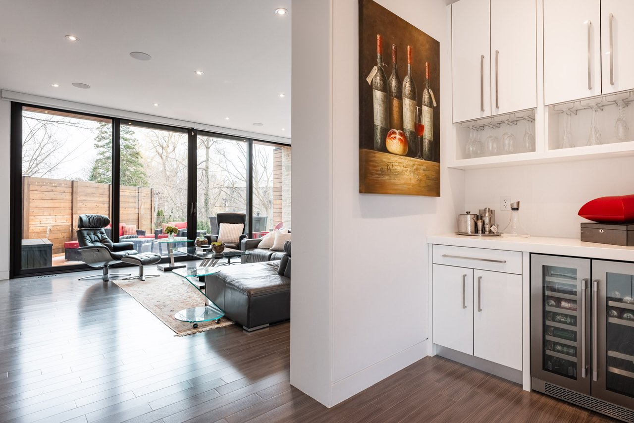 Modern & Contemporary Masterpiece