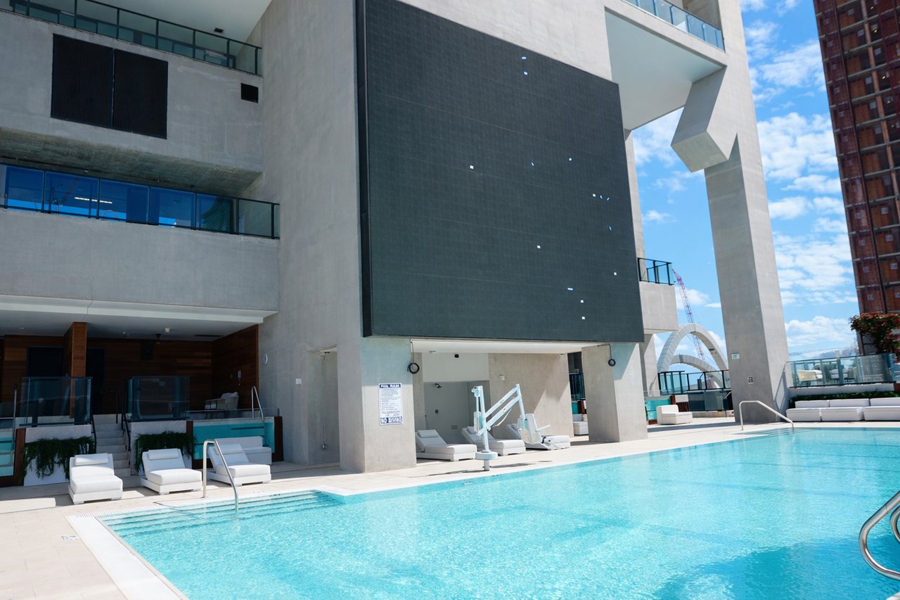 E11EVEN RESIDENCES | 34th Fl Studio