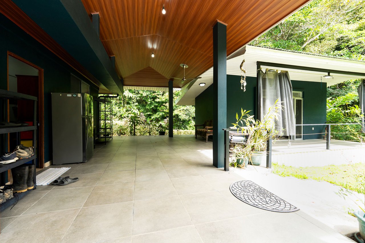 CASA TORTUGA – LAGUNAS OCEAN, MOUNTAIN, AND SUNSET VIEW HOME