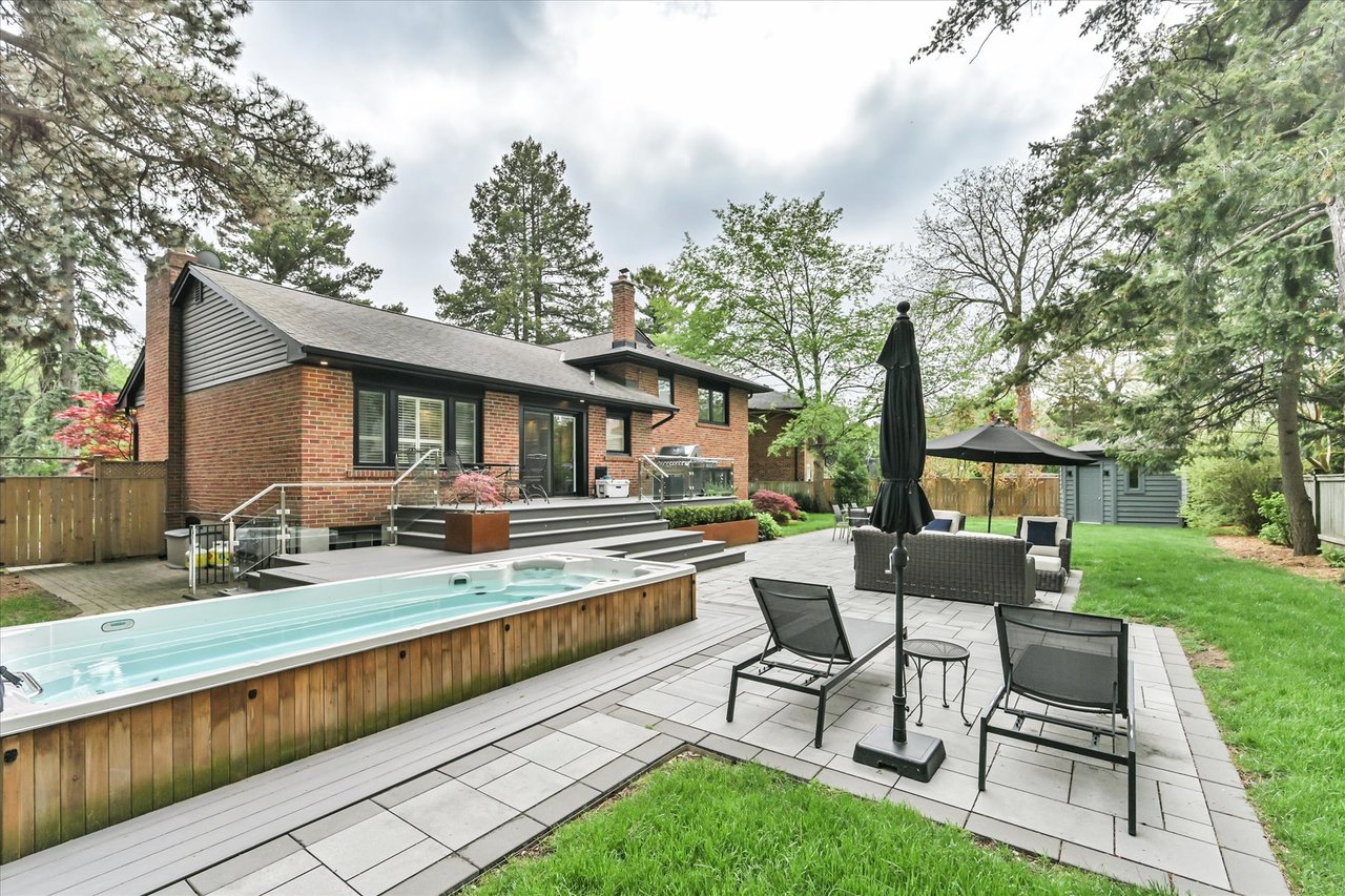 45 Bromley Crescent, Toronto
