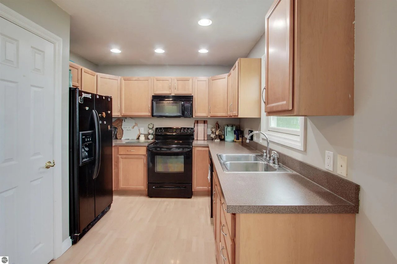 473 Kingsley Ridge Dr