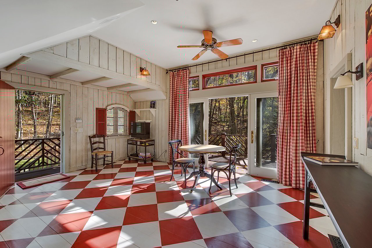 54 Old Stone Hill Road