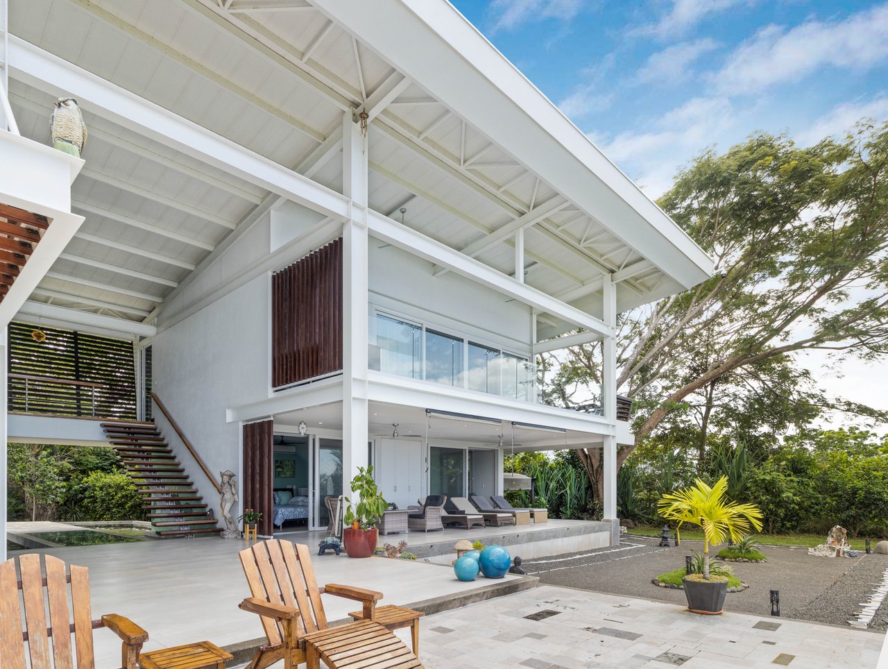 Nativa Contemporary Infinity Views | Luxury Rainforest Estate with Pacific Ocean Views