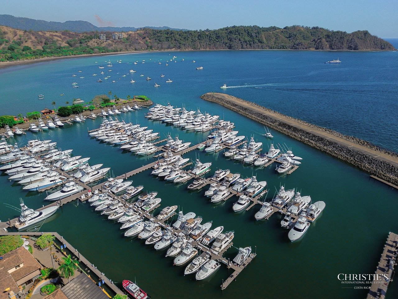 Los Sueños Resort | Colina 13C – 3-Bedroom Golf-View Residence