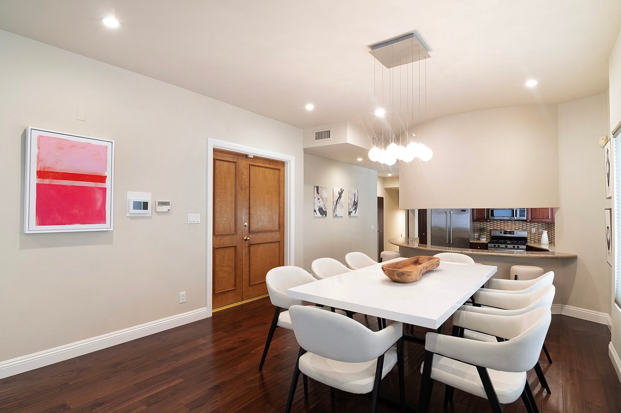 916 S. Shenandoah St. # 1