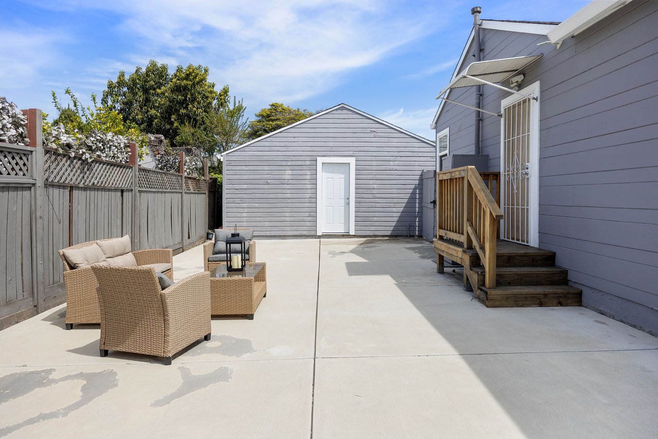 274 Bristol Boulevard