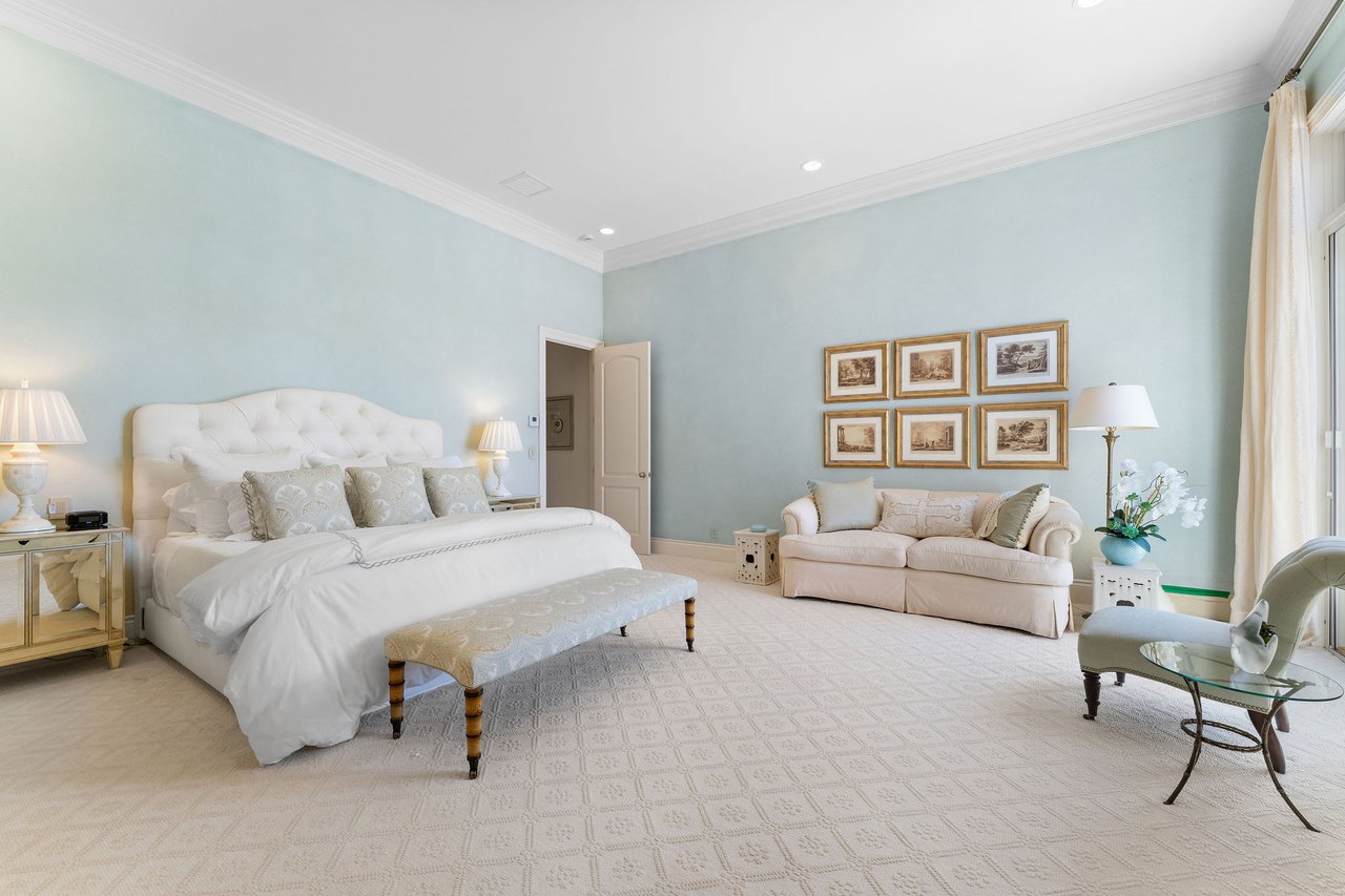 1155 Lake House Drive