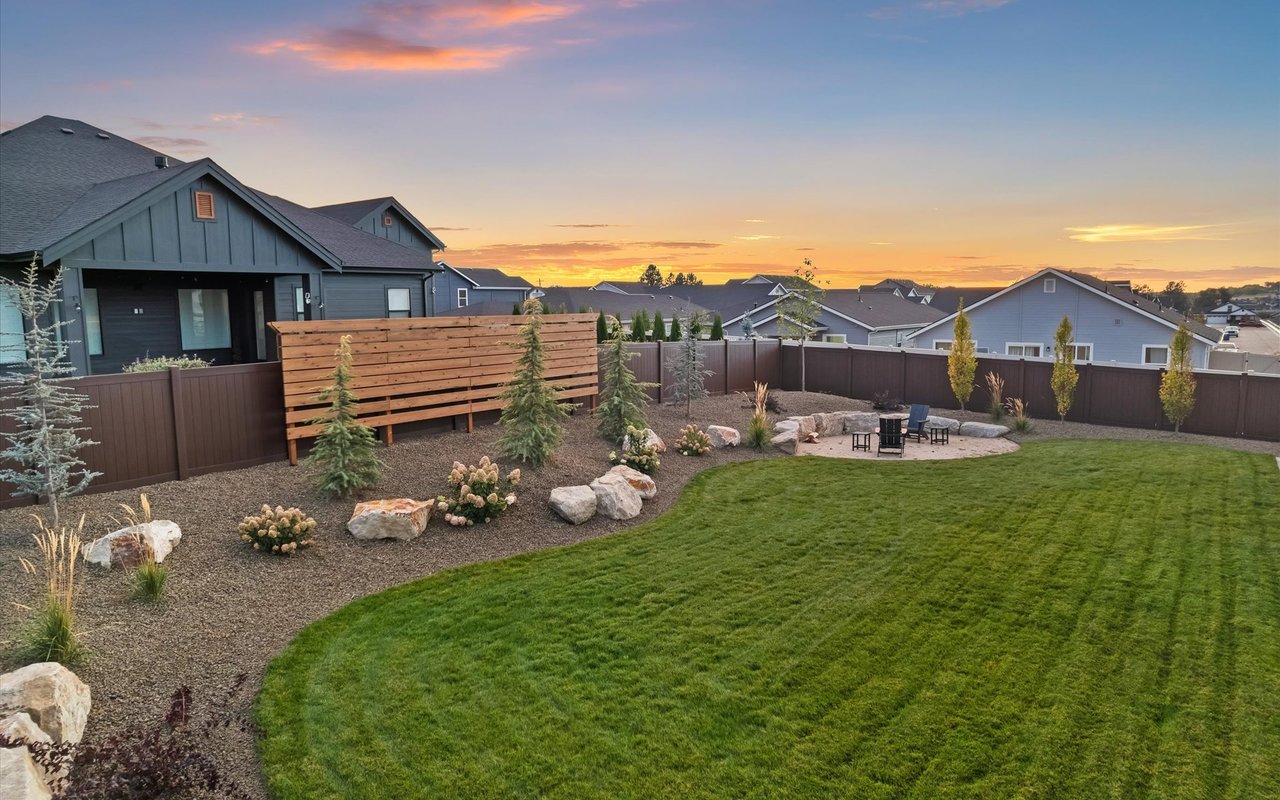 Modern Prairie Style Home in Serene Star, Idaho