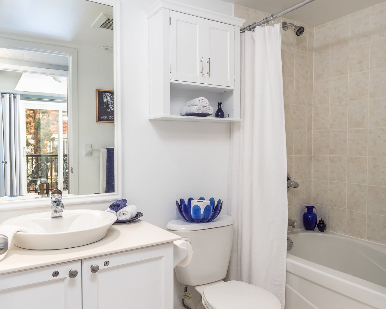 SECLUDED LESLIEVILLE TOWNHOME