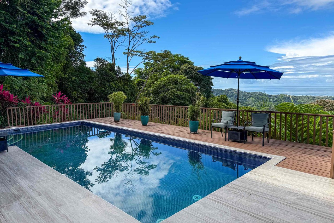 Panoramic Ocean View 4-Bedroom Home with Big Pool & Ample Space to Entertain in Ojochal Costa Rica