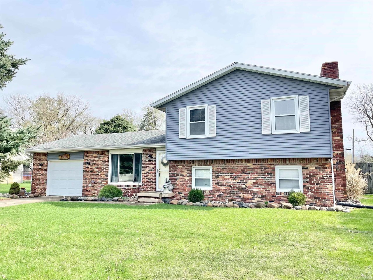 545 Jonathan Wy