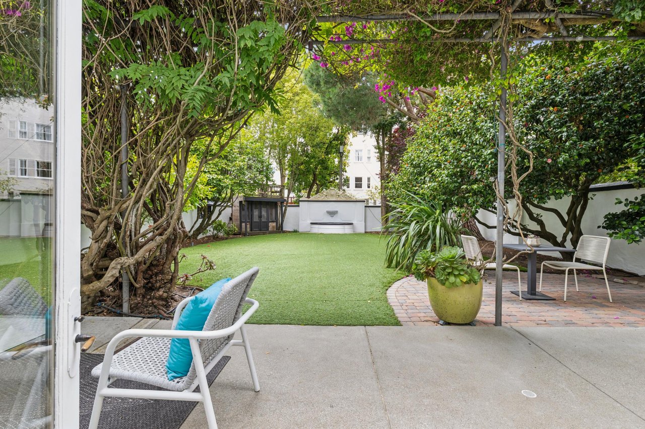 Historic Marina Boulevard Property with Stunning Views