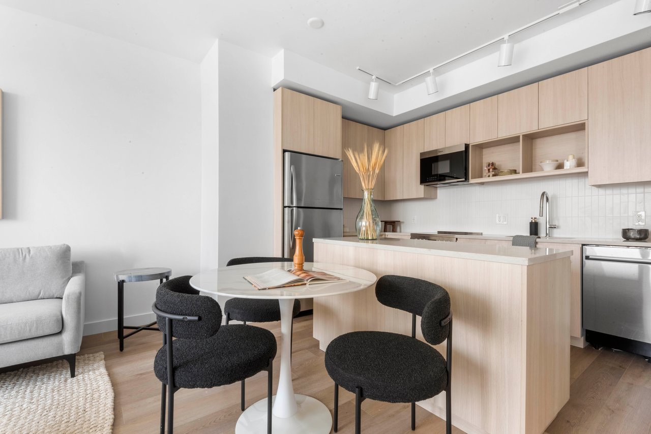 Orchard Unit: 8502