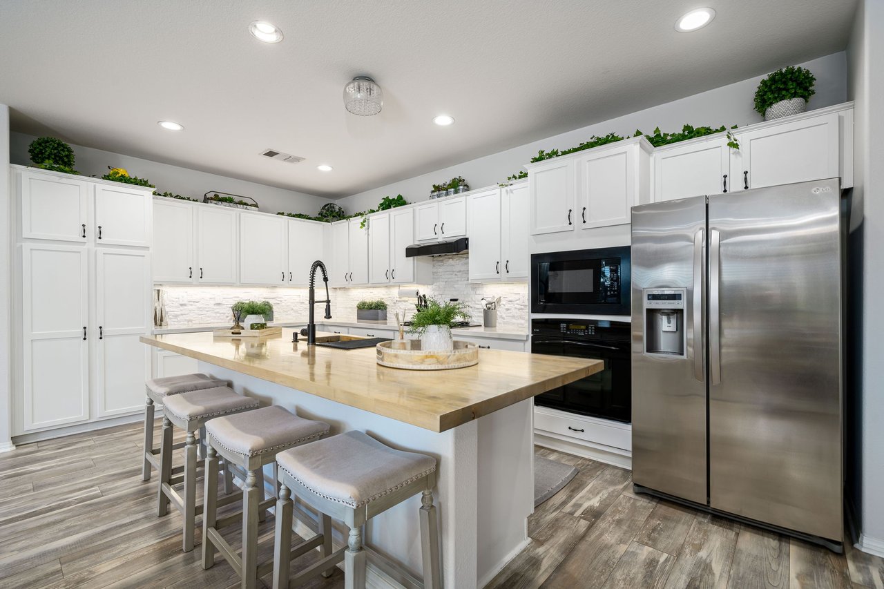 40432 Monza Court