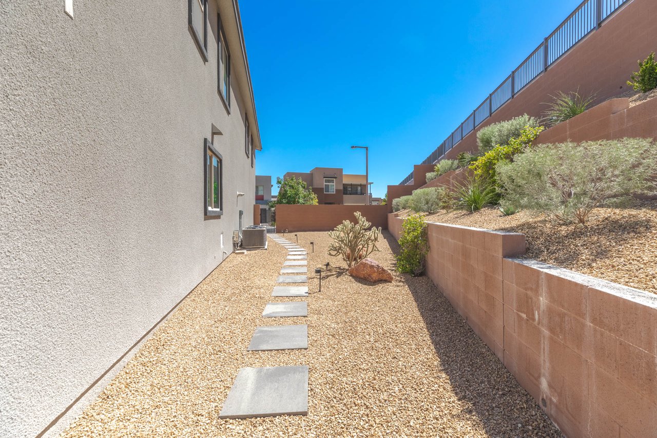 7213 Pulsar Mesa Court
