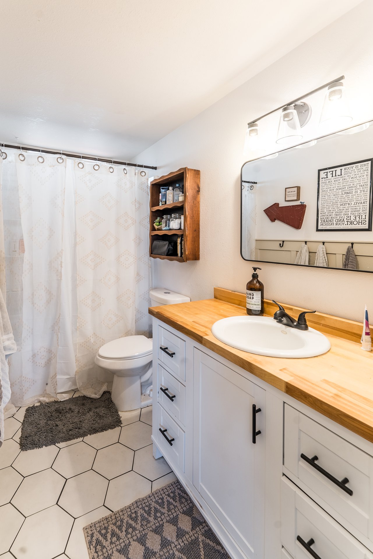 Beautifully updated ranch home