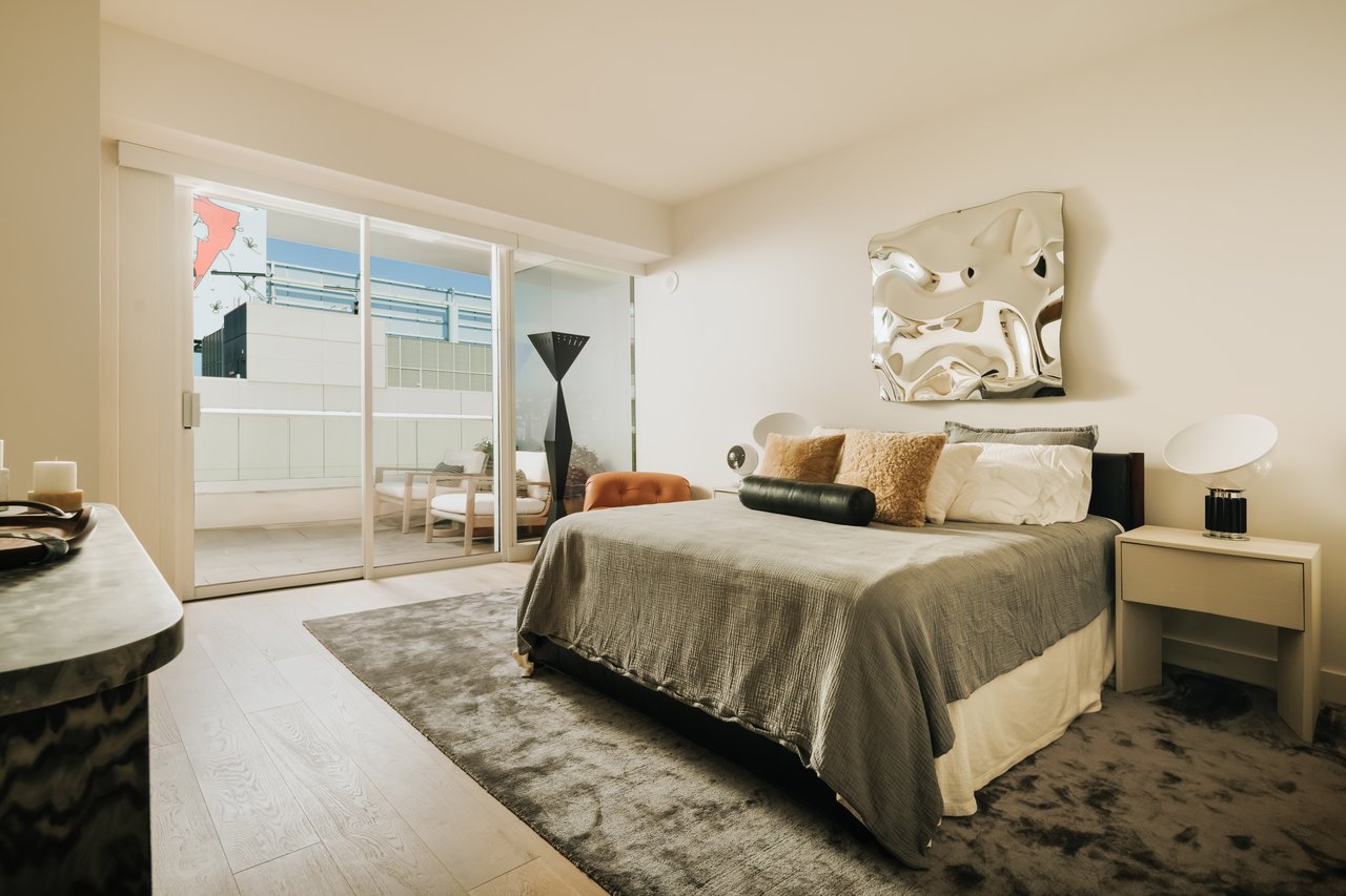 6250 Hollywood Blvd Unit: 14A