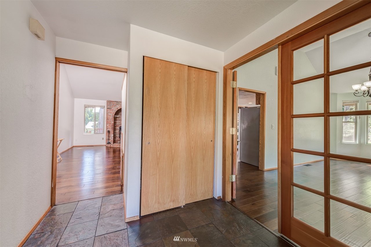 13112 12th St