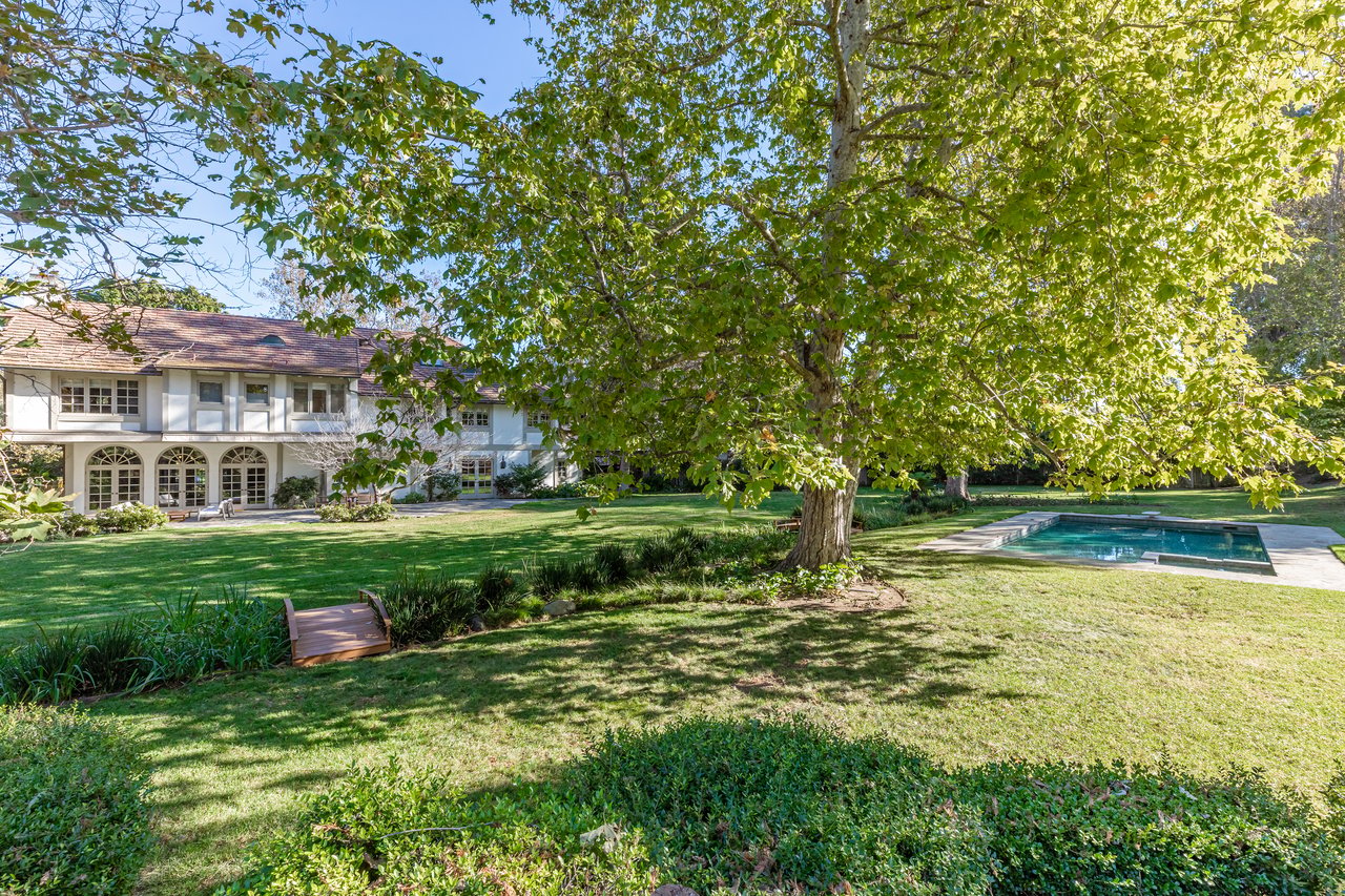 5721 Bonsall Dr