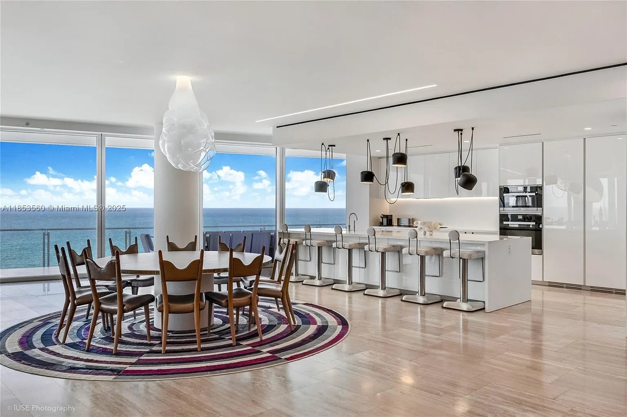 9001 Collins Ave #S-1011