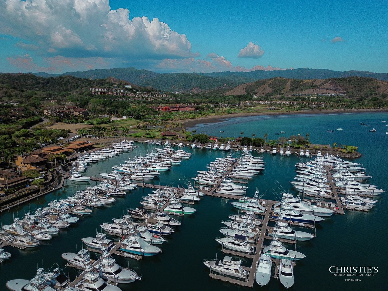 Los Sueños Resort | Colina 13C – 3-Bedroom Golf-View Residence