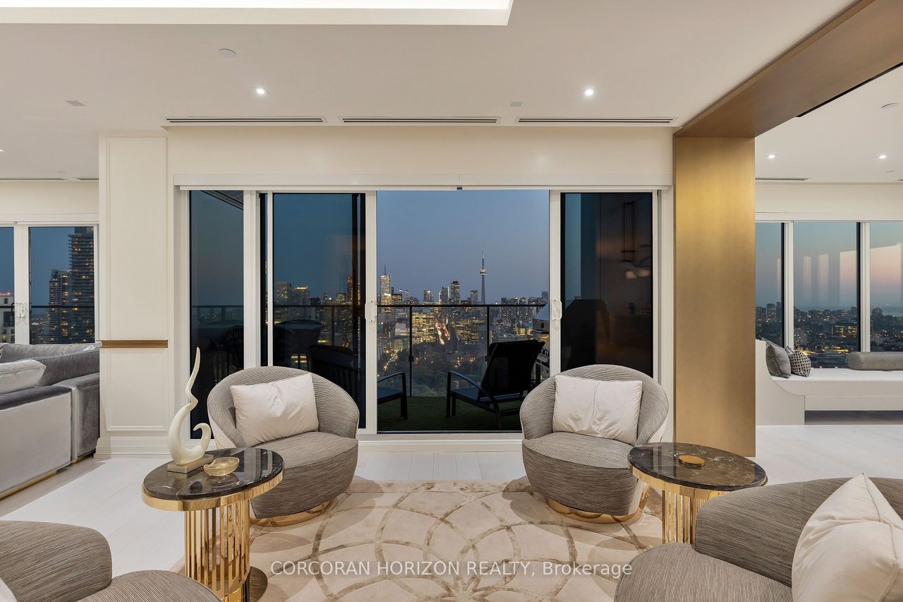 CROWN JEWEL OF YORKVILLE