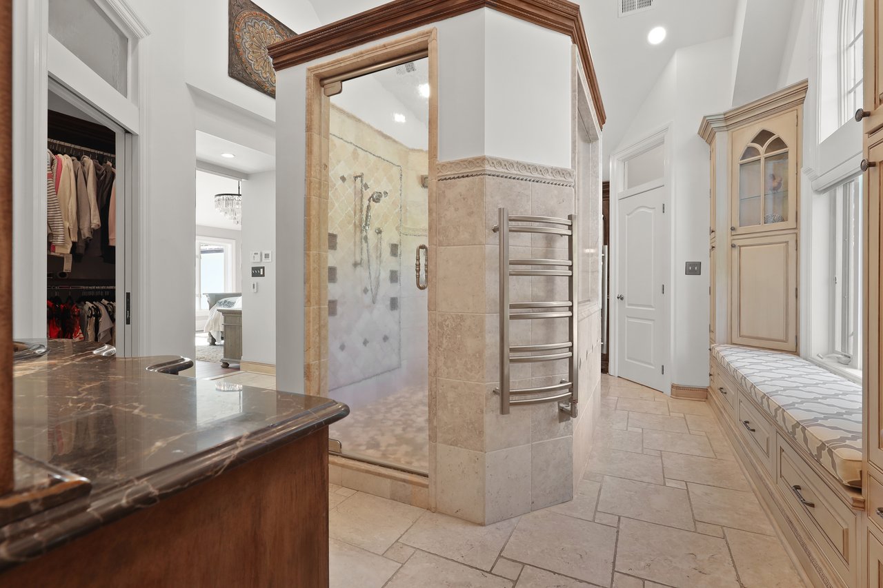 1524 Cedar Lane Farm RD
