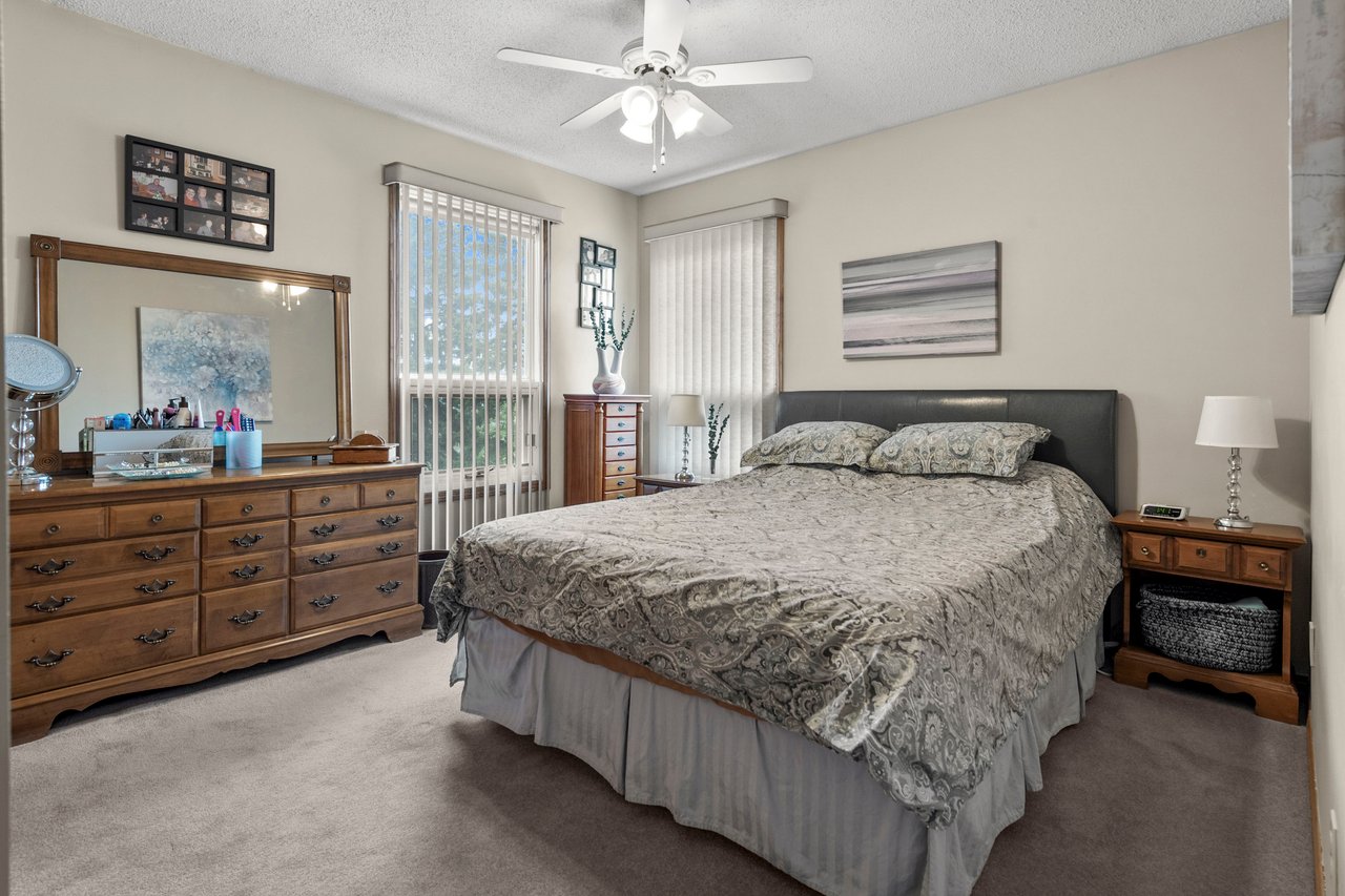 544 Blackthorn Road NE Unit: 1404