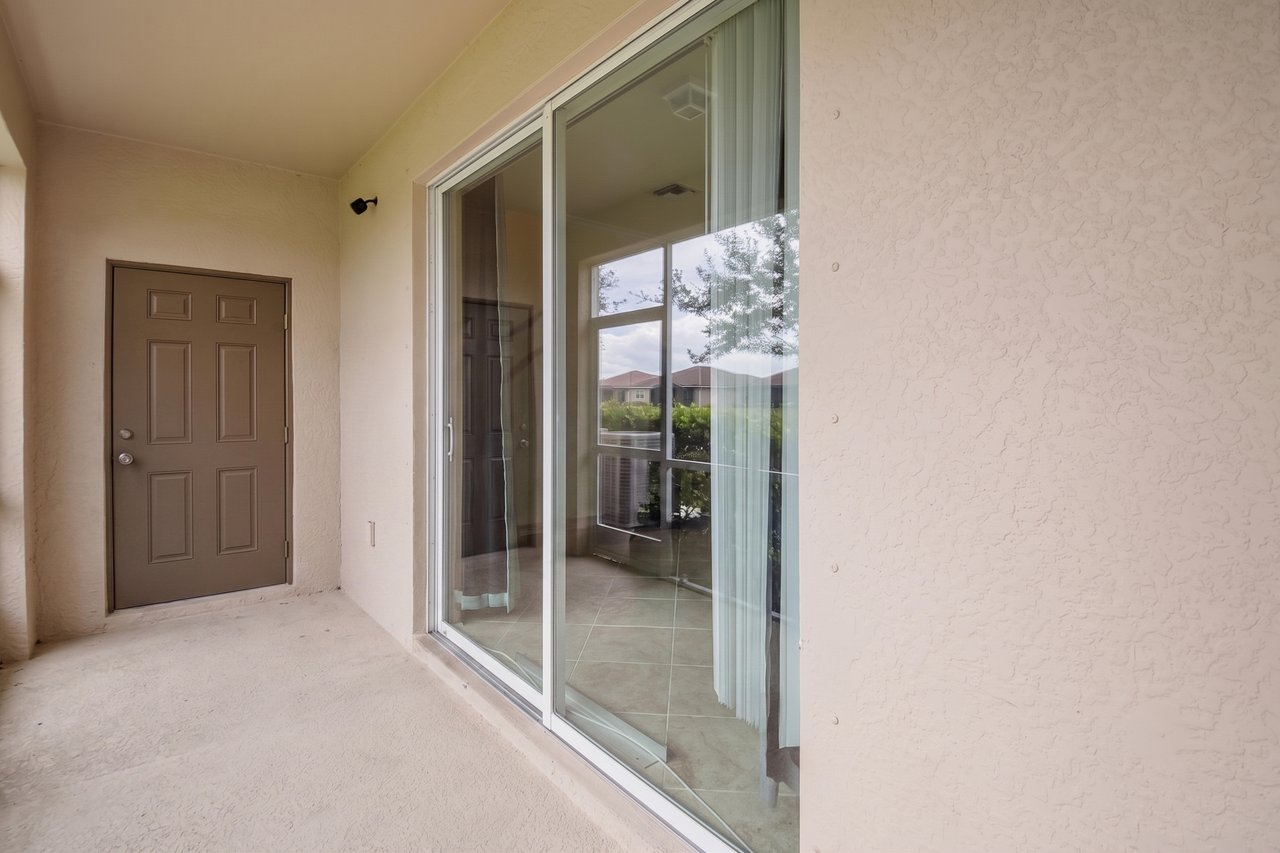2744 Blossom Way