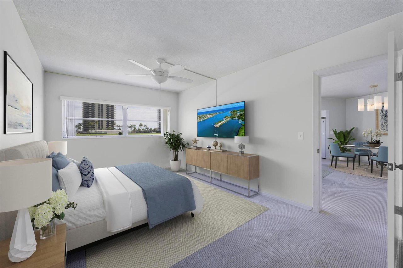 28 Yacht Club Drive #109