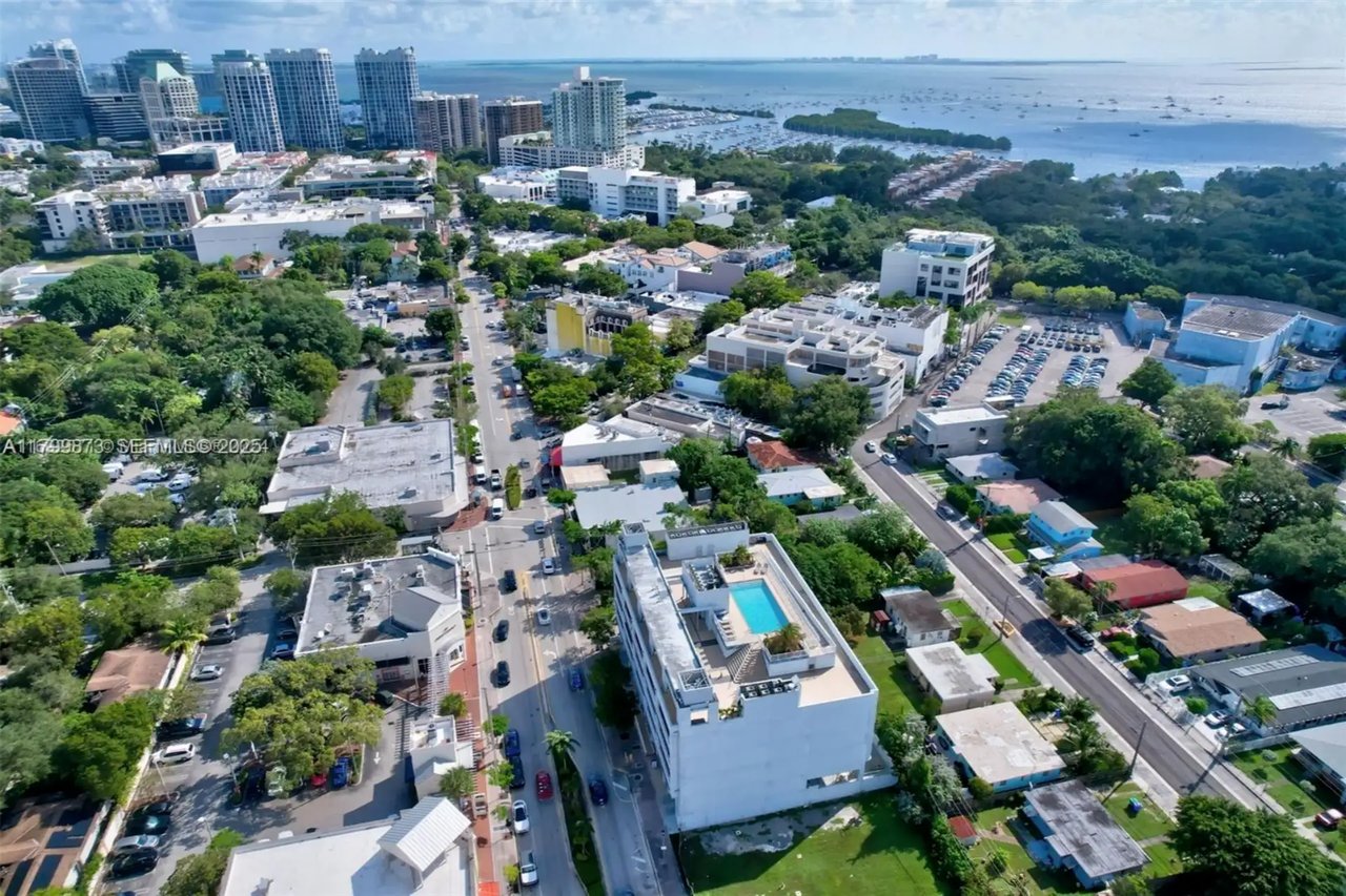 3250 Grand Avenue #306