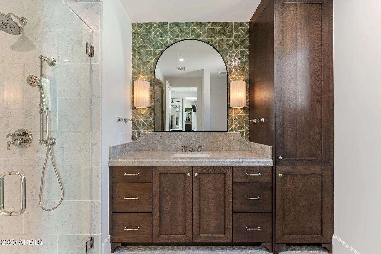 7501 N EUCALYPTUS Drive