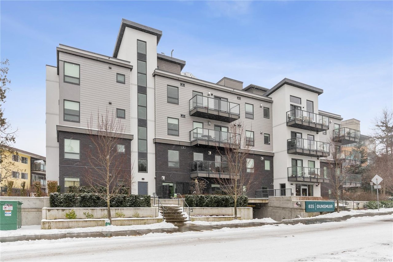 401-835 Dunsmuir Rd