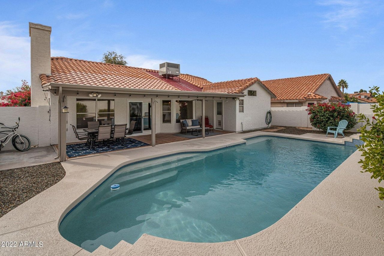 3526 E Utopia Rd