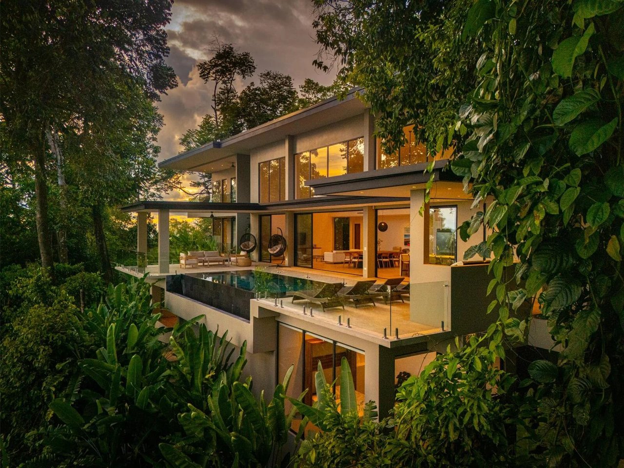 Whale Tail View Ridgetop Home, Uvita, Puntarenas