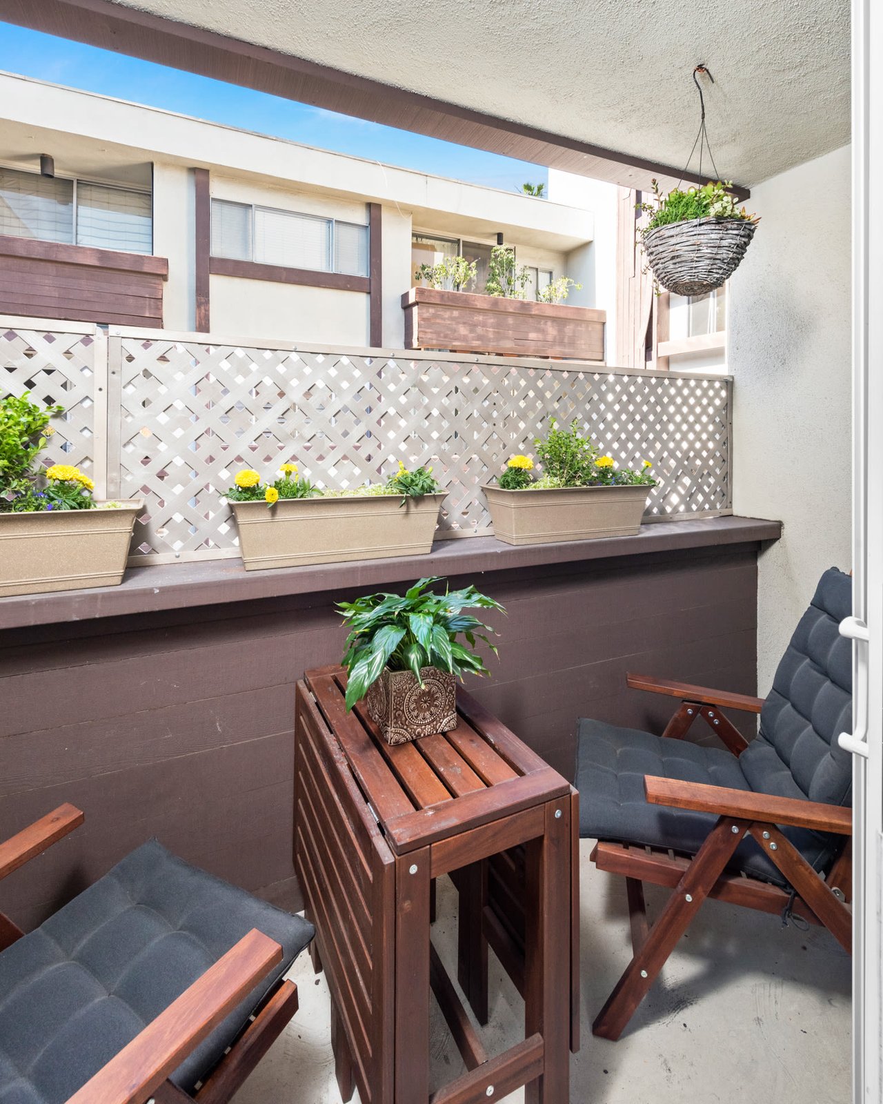 117 S Doheny Dr #309