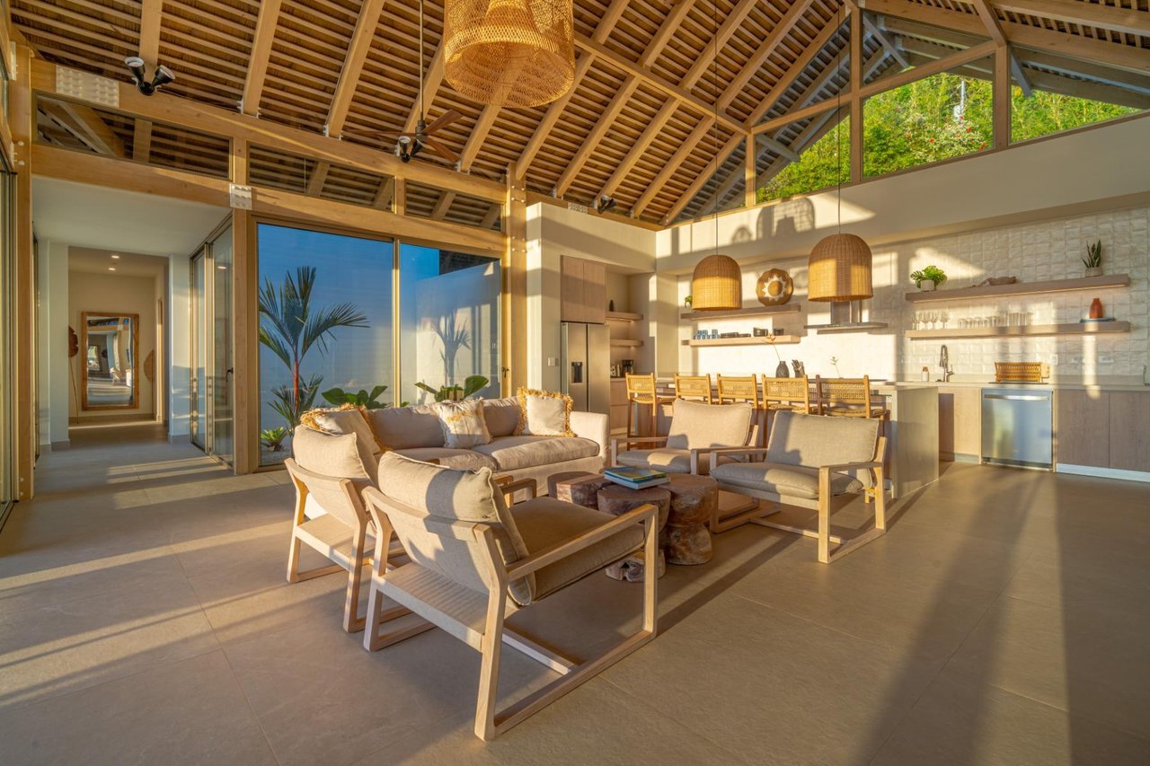 Private Sunset View Compound, Dominical, Puntarenas