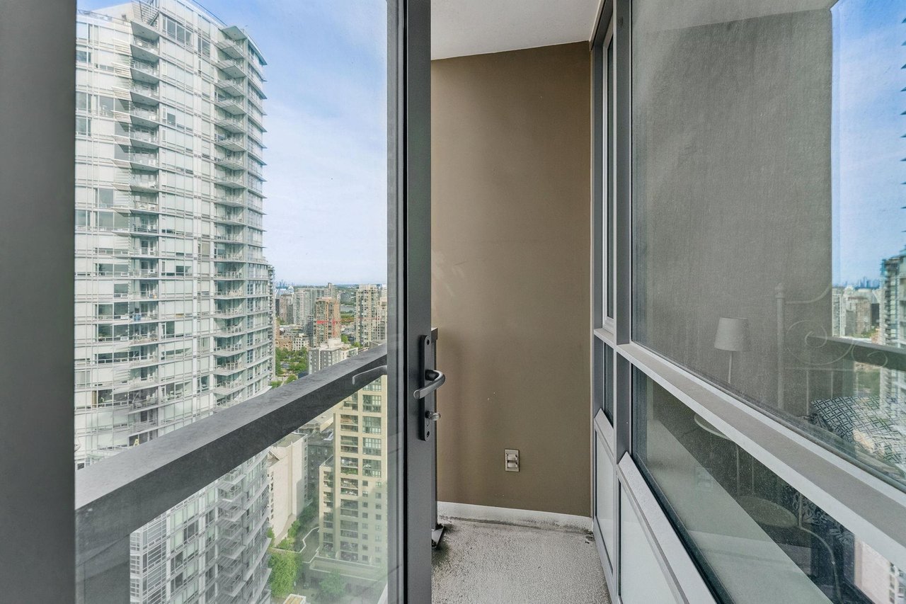 2705-1308 Hornby St Unit: 2705