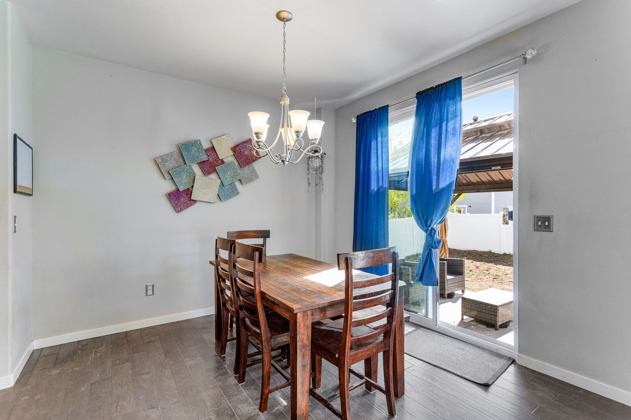 6913 Pettigrew St Wellington