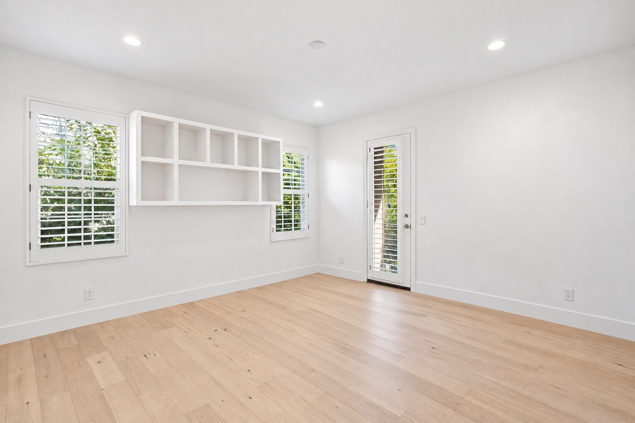 25 Peppertree