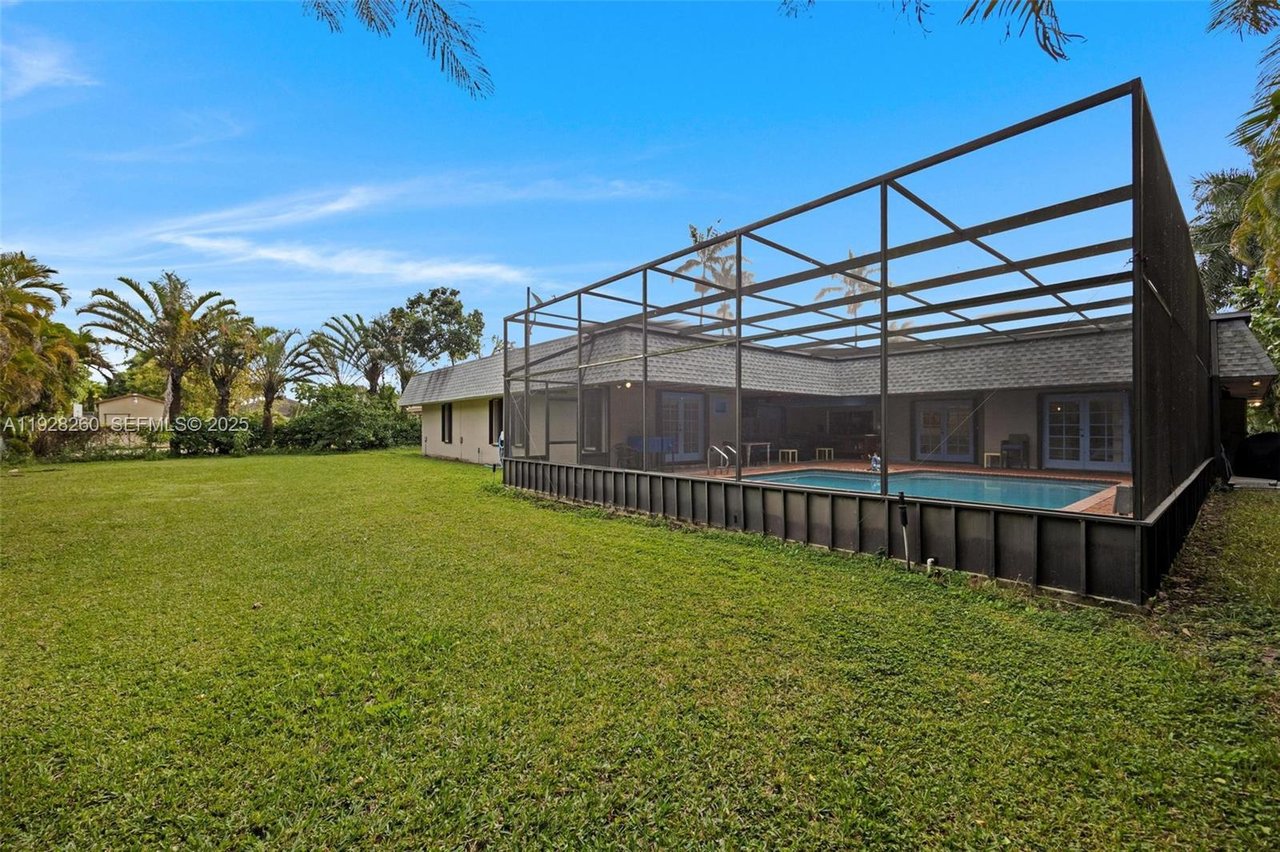 homestead-home-for-sale-backyard