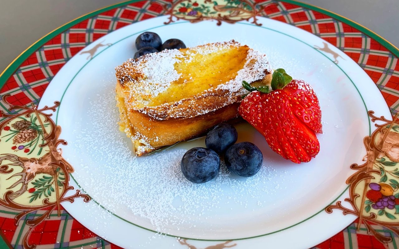 Make Ahead Christmas Morning French Toast