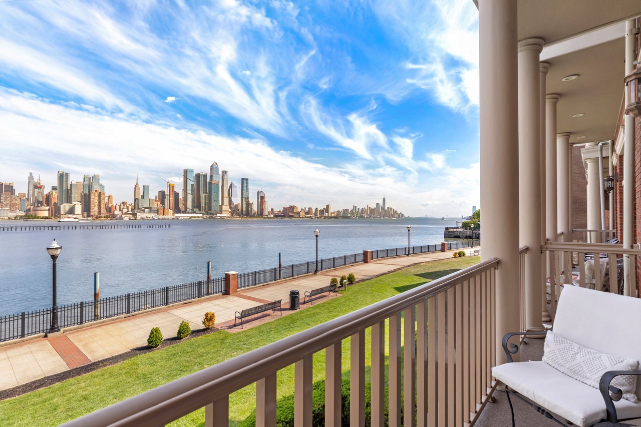 17 Regency Place - The Brownstones at Port Imperial