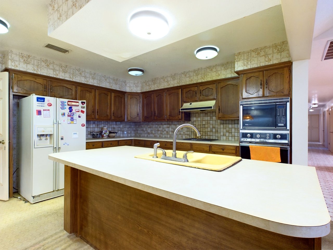 18 Winding Way