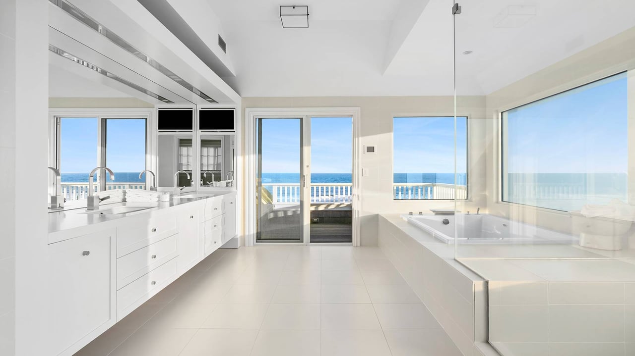 21 Surfside Dr